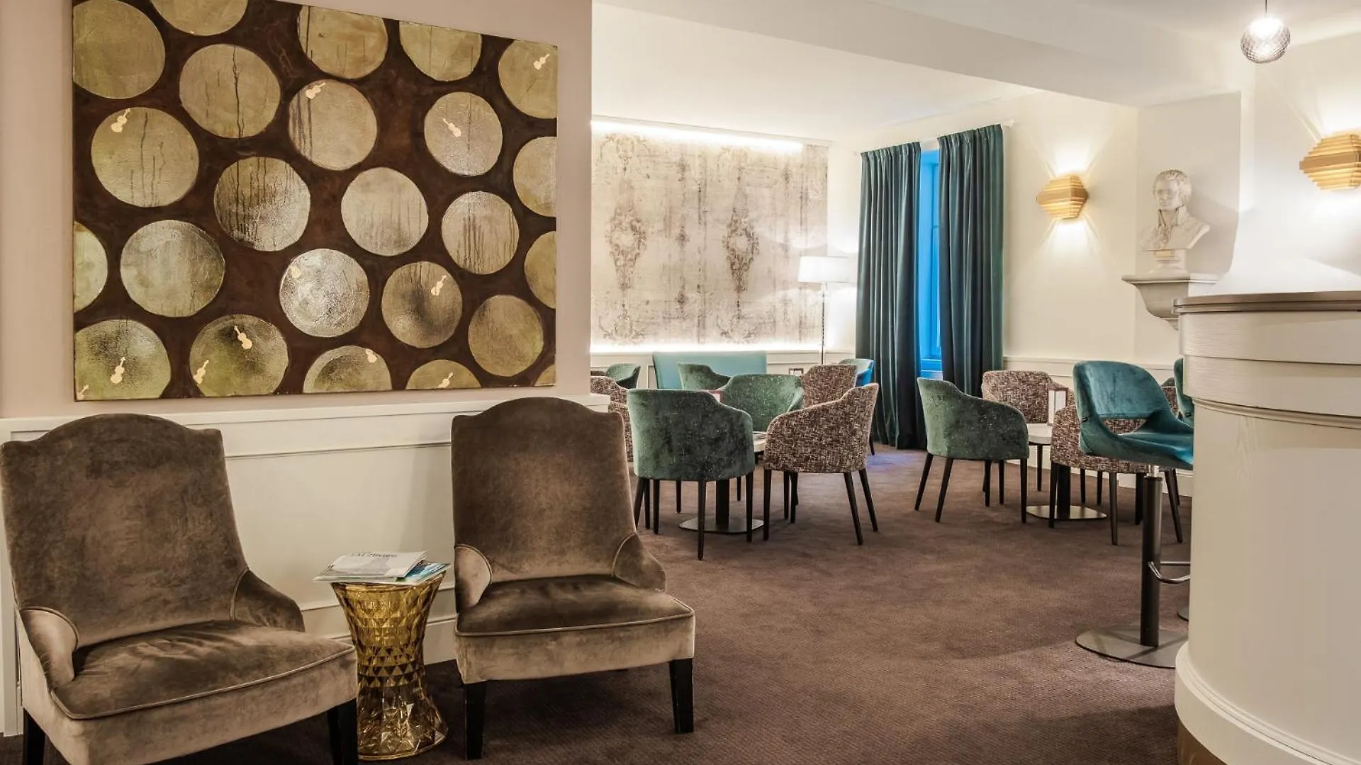 Theater Hotel Salzburgo 4*,