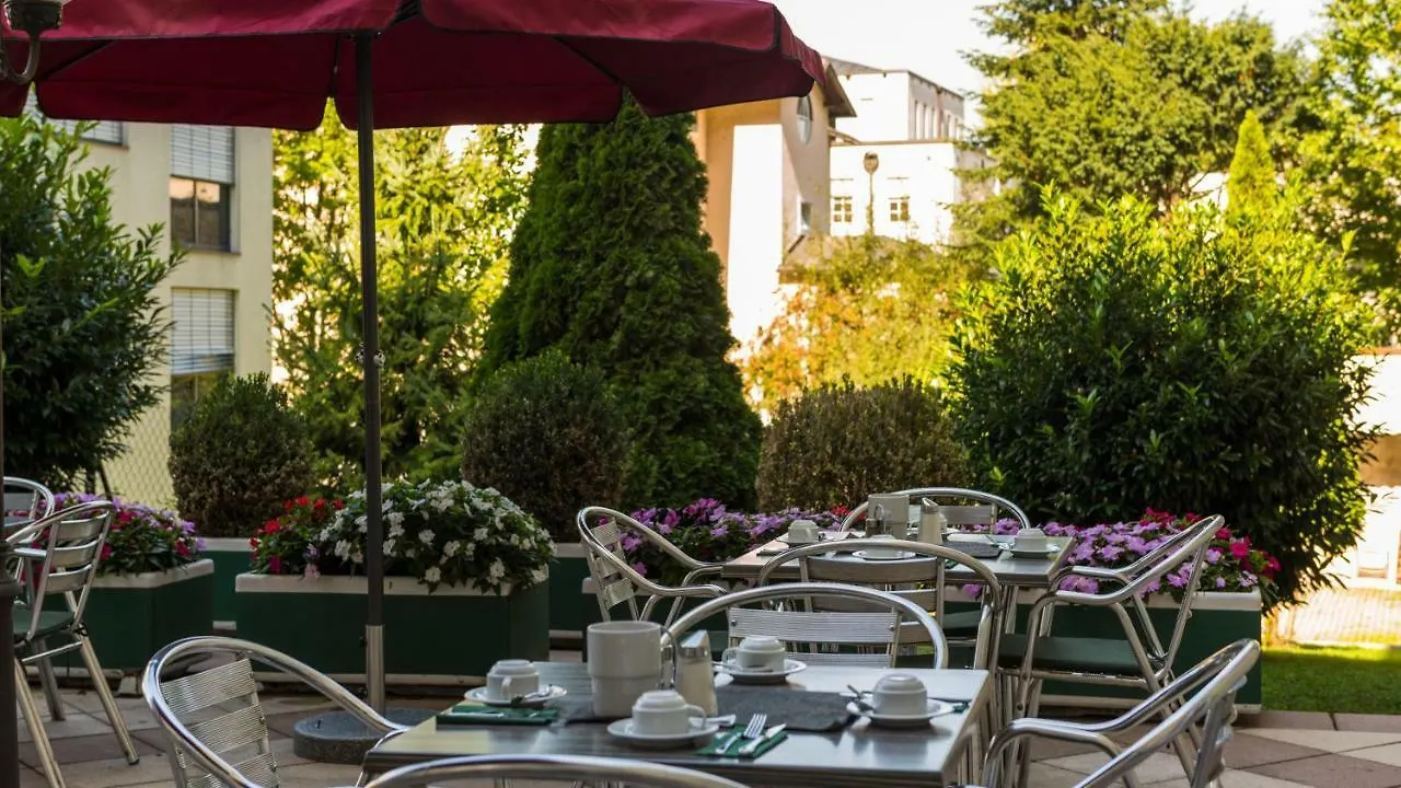 Theater Hotel Salzburgo Austria