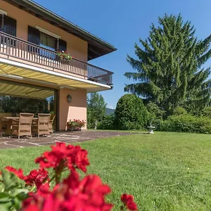 Haus Arenberg فندق