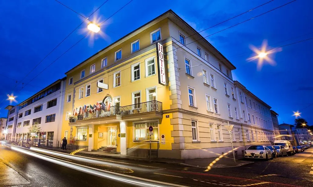 ****  Theater Hotel Salisburgo Austria