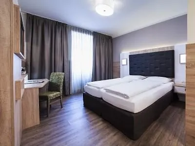 Theater Hotel Salisburgo
