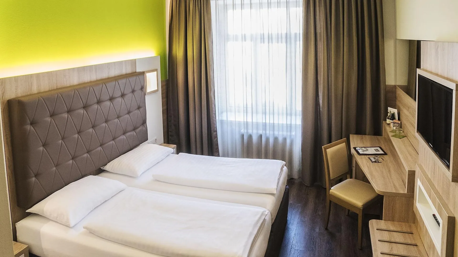 Theater Hotel Salisburgo