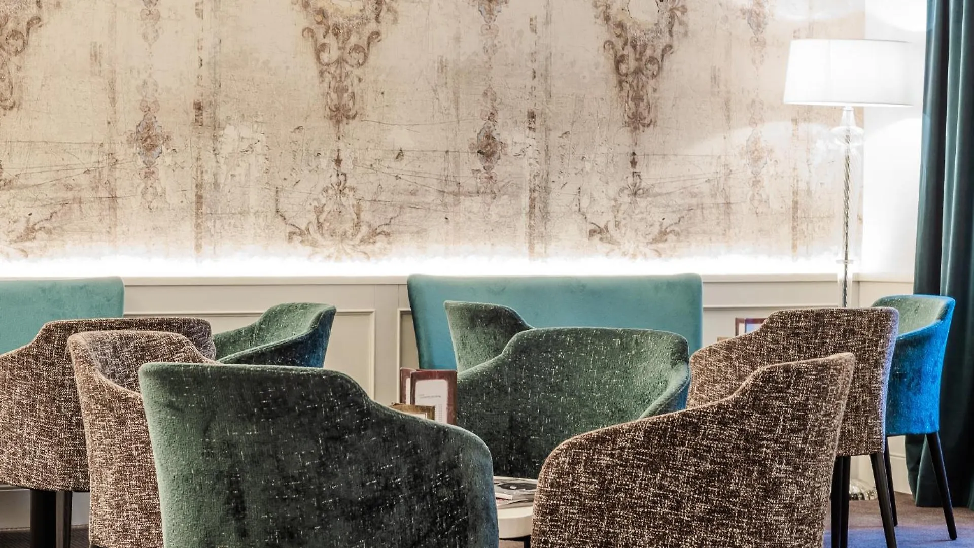 Theater Hotel Salisburgo 4*,
