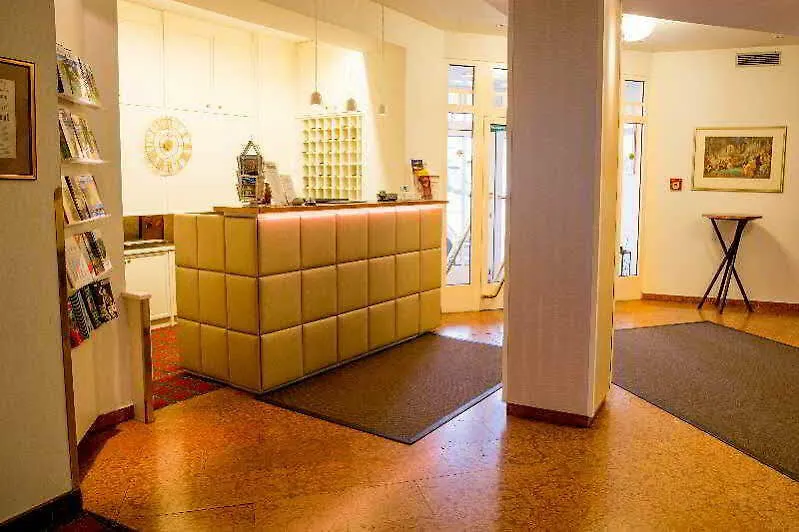 Theater Hotel Salisburgo